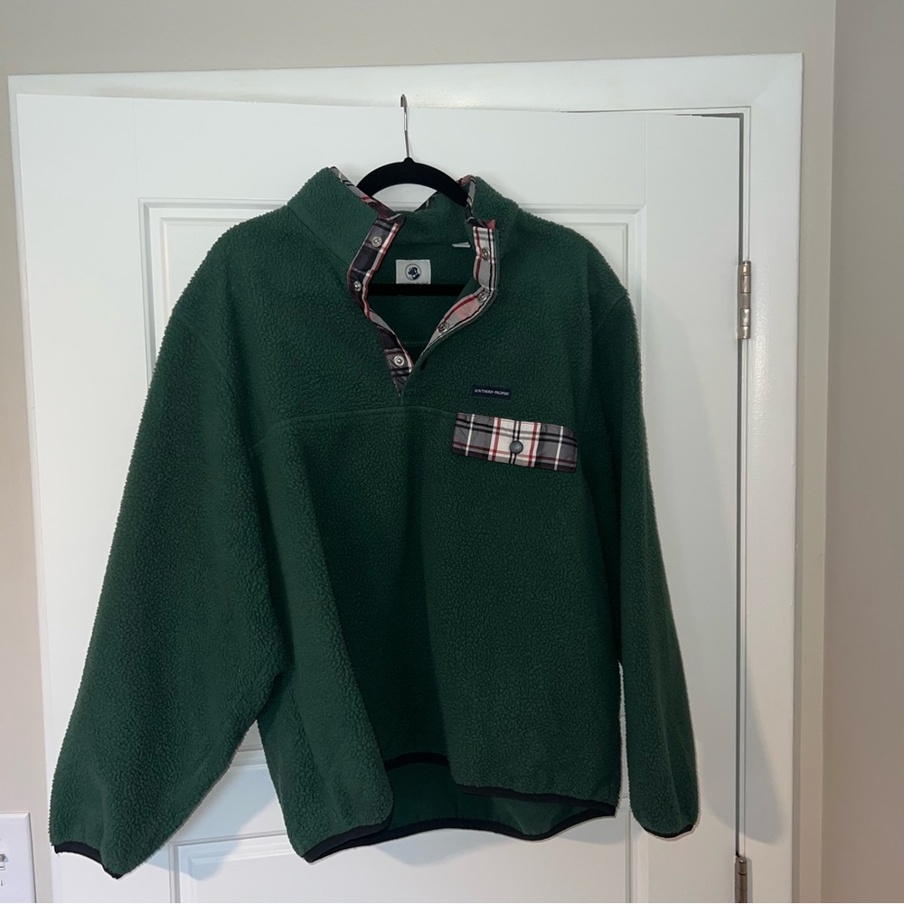 Southern Proper green quarter snap pullover